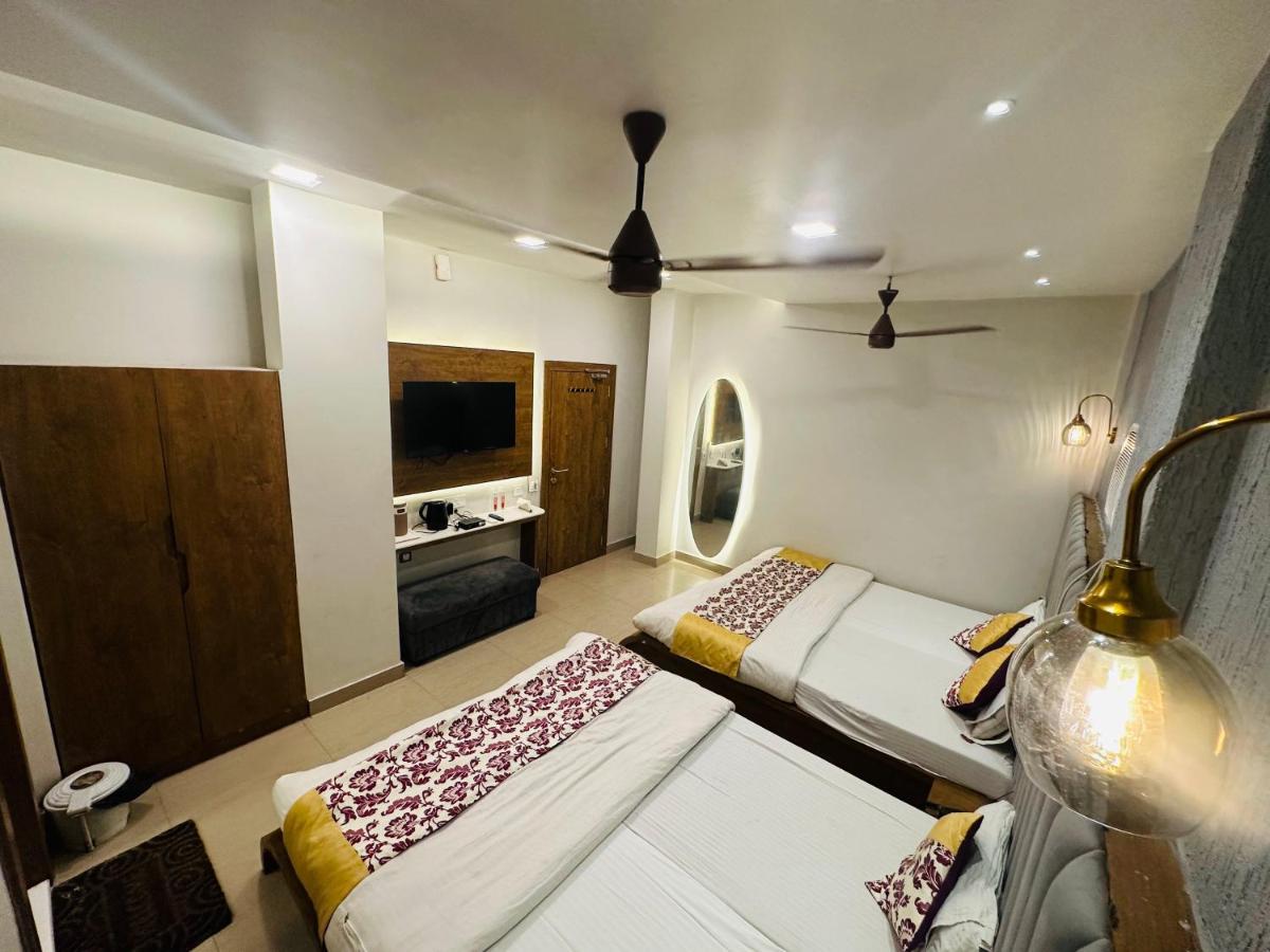 Hotel Deva Inn Varanasi Dış mekan fotoğraf