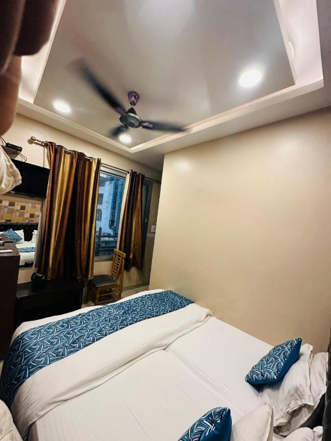 Hotel Deva Inn Varanasi Dış mekan fotoğraf