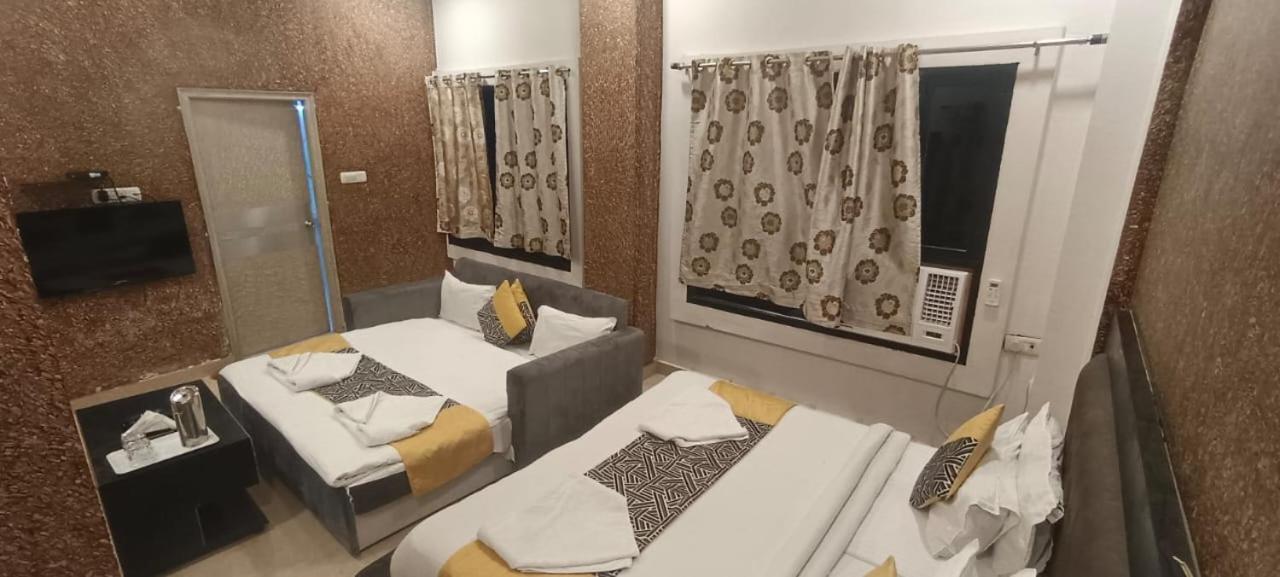 Hotel Deva Inn Varanasi Dış mekan fotoğraf