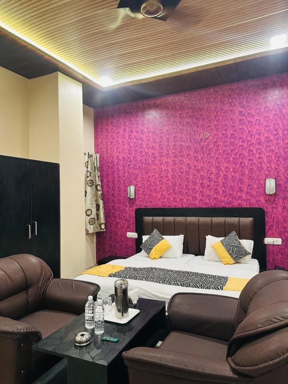 Hotel Deva Inn Varanasi Dış mekan fotoğraf
